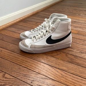 Nike Blazers grade school size/7y